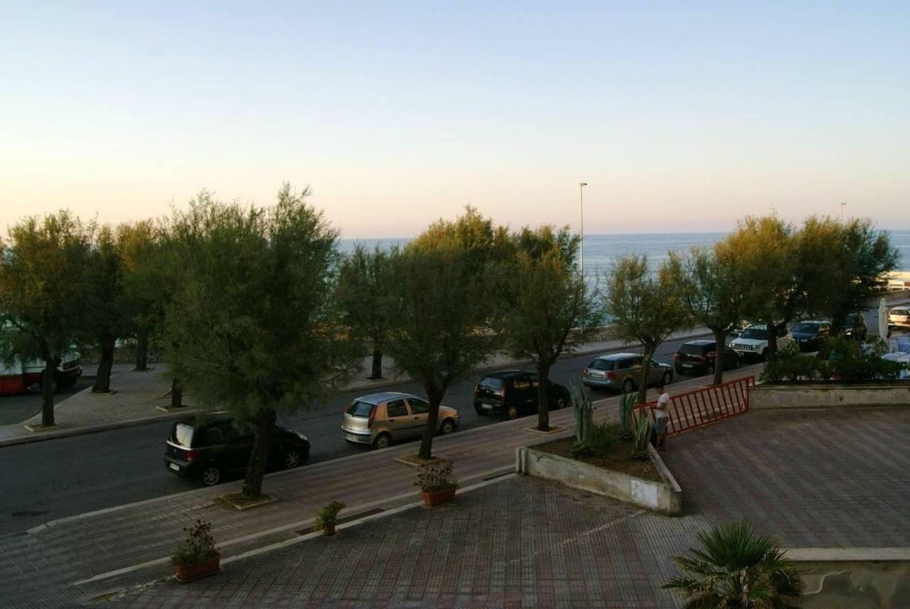 La Veranda Sul Mare Monopoli Kültér fotó